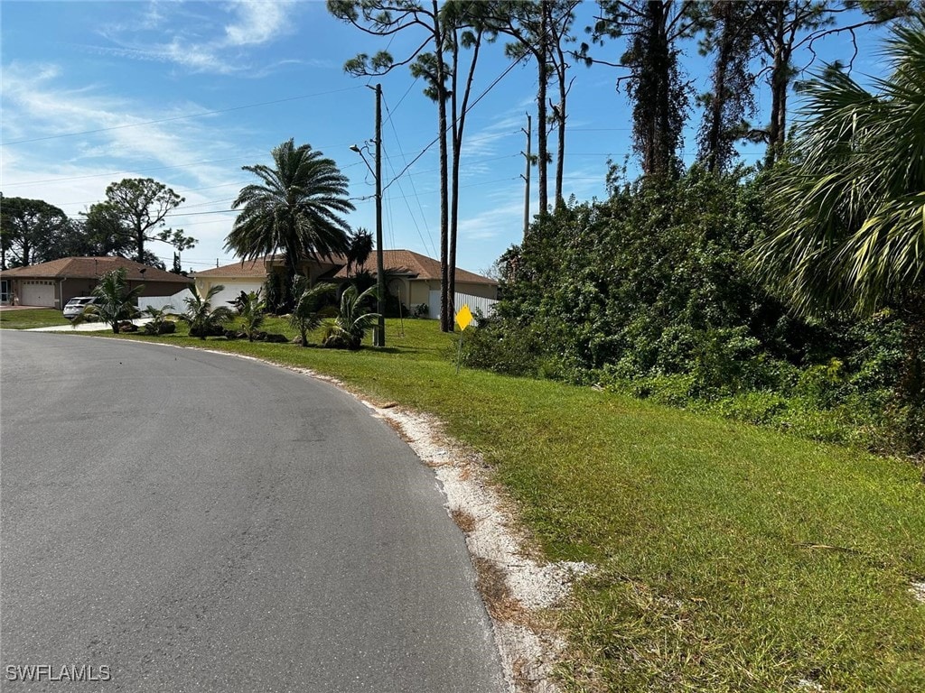 2924 Wallace Ave S, Lehigh Acres, FL 33973