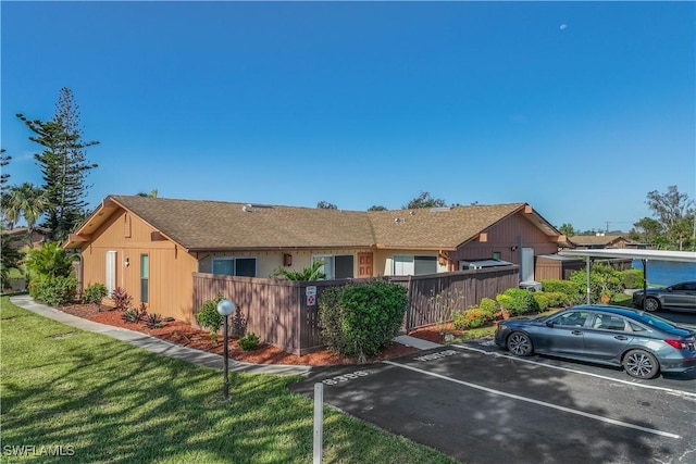6394 Royal Woods Dr, Fort Myers, FL 33908 - photo 2