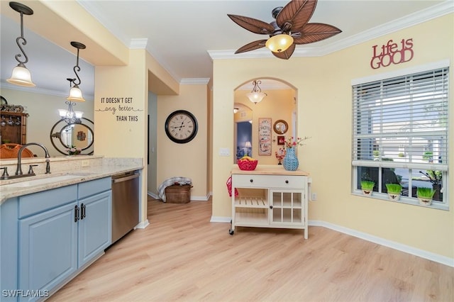 kitchen with sink, ceiling fan, dishwasher, and crown molding