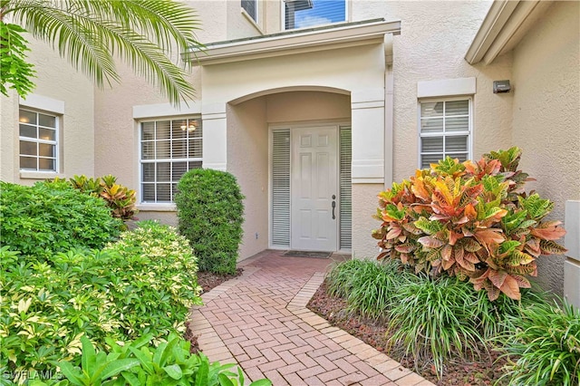 view of property entrance