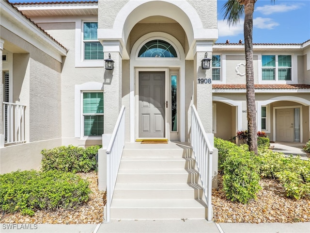 view of property entrance