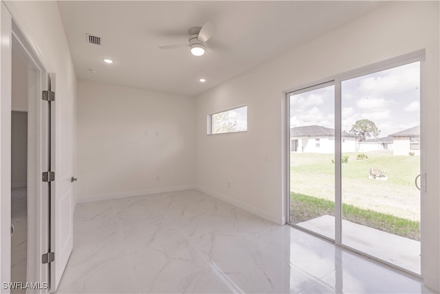 empty room with ceiling fan