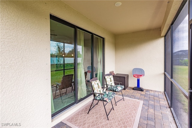 view of sunroom / solarium