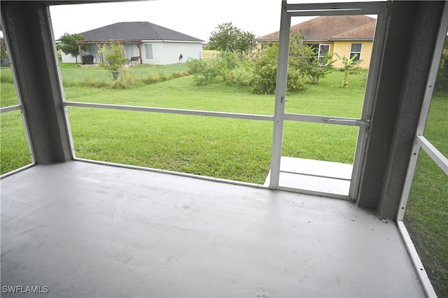 unfurnished sunroom with a healthy amount of sunlight