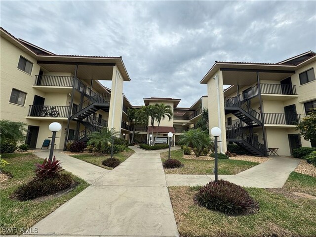 11220 Caravel Cir Unit 305, Fort Myers, FL 33908 - view of property's community with stairs