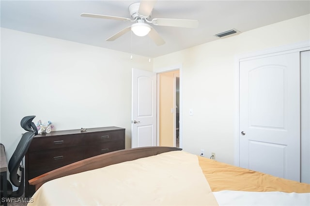 bedroom featuring a closet and ceiling fan