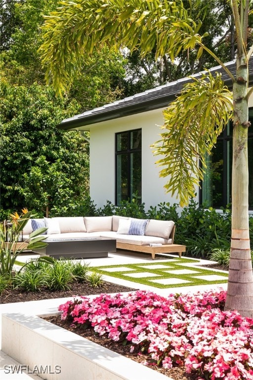 view of patio with an outdoor hangout area