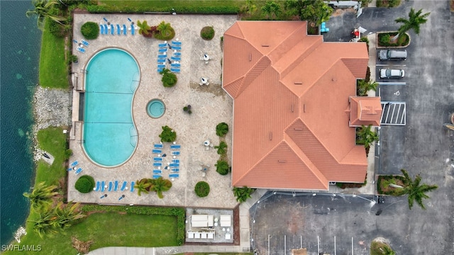 birds eye view of property