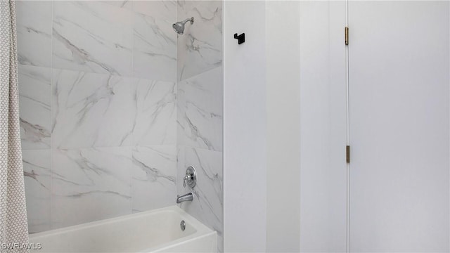 3016 Van Buren Ave, Naples, FL 34112 - bathroom with shower / washtub combination