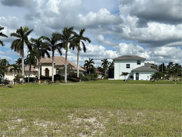 Listing photo 2 for 10 Covewood Ct, Marco Island FL 34145