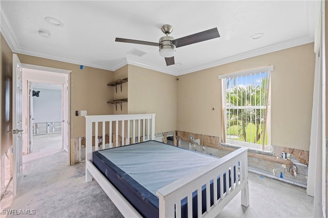 bedroom with crown molding and ceiling fan