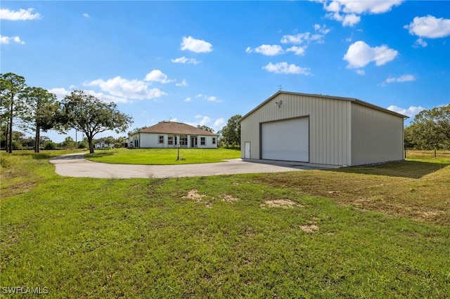 3645 70th Ave NE, Naples, FL 34120 - detached garage with driveway