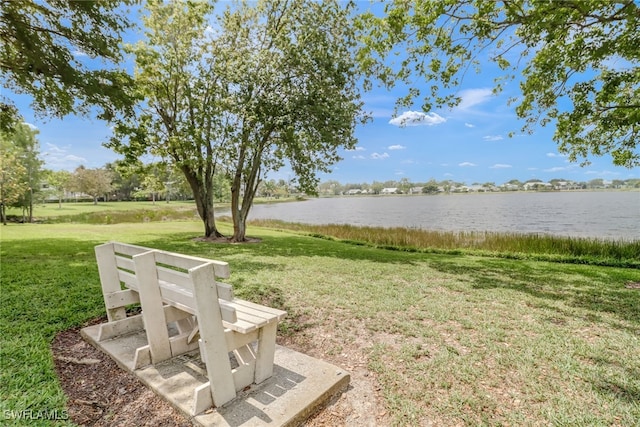 view of yard with a water view