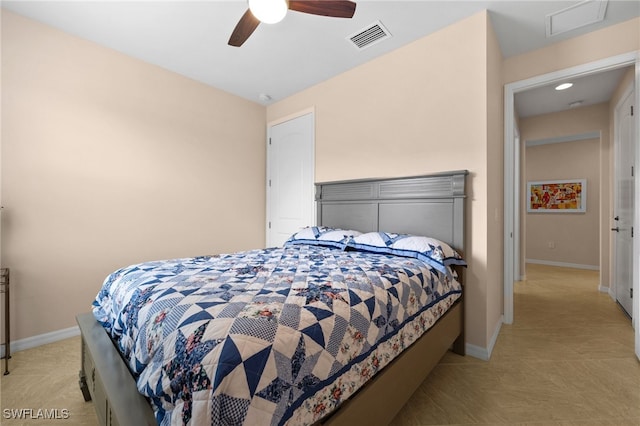 bedroom featuring ceiling fan