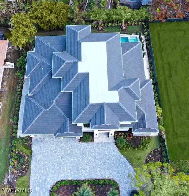 3540 Crayton Rd, Naples, FL 34103 - aerial view of property and surrounding area