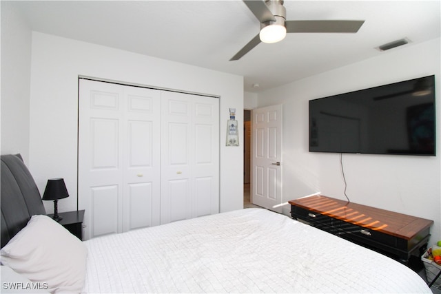 bedroom with a closet and ceiling fan