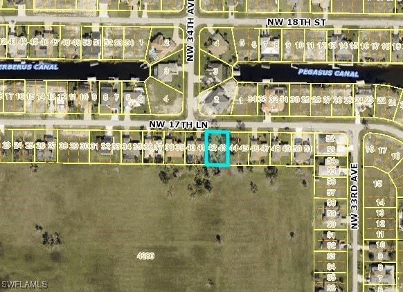 Listing photo 2 for 3322 NW 17th Ln, Cape Coral FL 33993