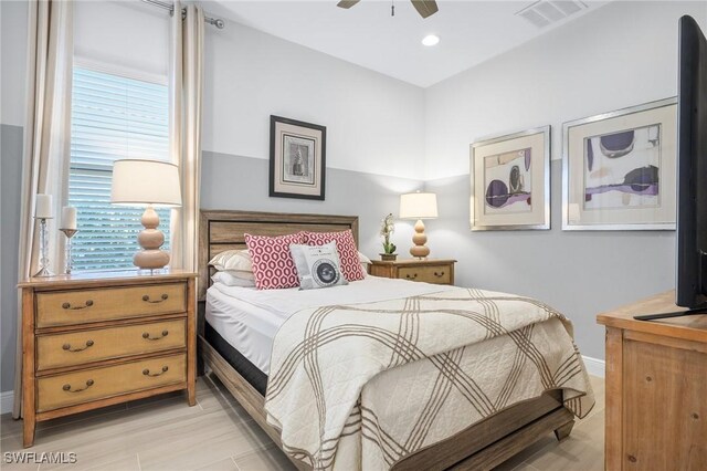 bedroom with ceiling fan