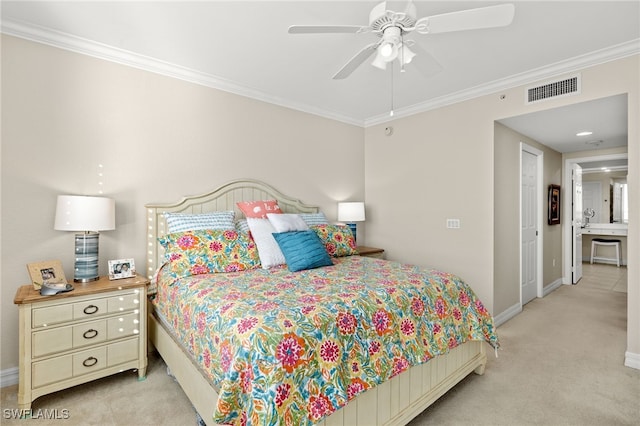 bedroom featuring light carpet, a closet, crown molding, and ceiling fan