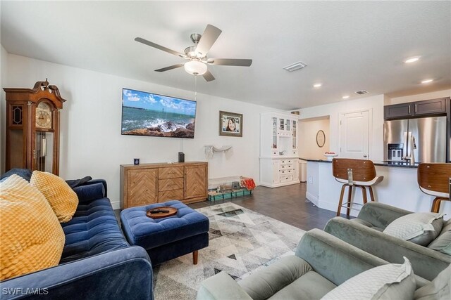 15050 Caspian Tern Ct Unit 102, North Fort Myers, FL 33917 - living area with a ceiling fan, recessed lighting, baseboards, and visible vents