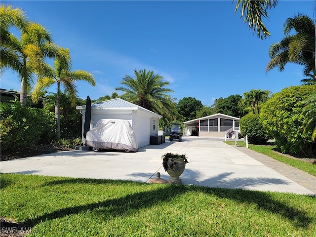 Listing photo 2 for 5701 Cypresswoods Resort Dr, Fort Myers FL 33905