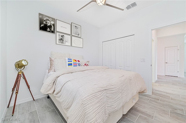 bedroom featuring a closet and ceiling fan