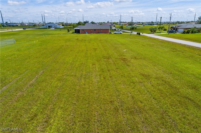 Listing photo 3 for 2507 NW 7th Ter, Cape Coral FL 33993