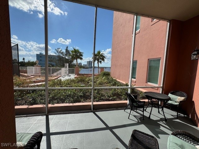 view of sunroom / solarium