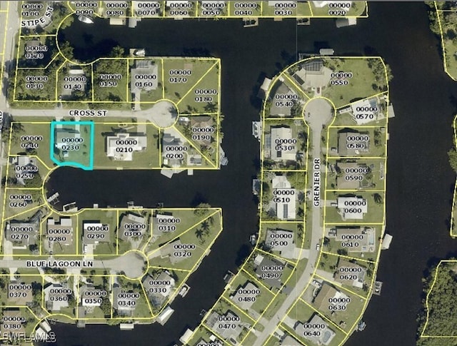 421 Cross St, North Fort Myers, FL 33903 - map / location