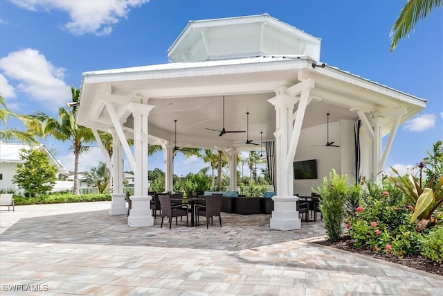 view of patio with ceiling fan