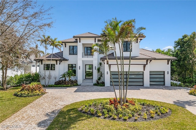 view of front of house with a front lawn