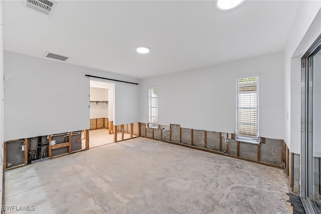 2472 Harbor Rd, Naples, FL 34104 - view of unfurnished room