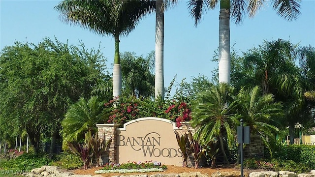 4908 Rustic Oaks Cir, Naples, FL 34105 - view of community sign