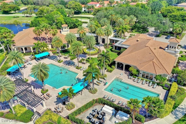 bird's eye view featuring a water view