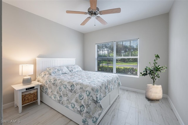 bedroom featuring ceiling fan