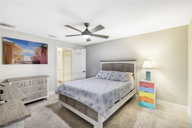 bedroom featuring ceiling fan