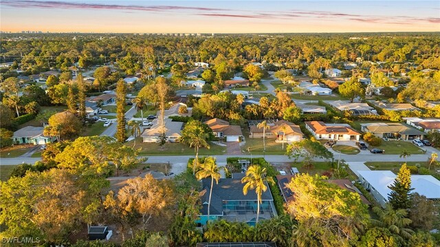 view of aerial view at dusk