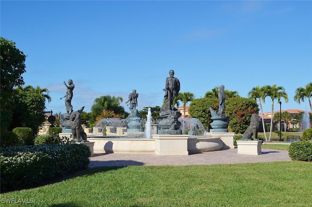 view of community featuring a lawn