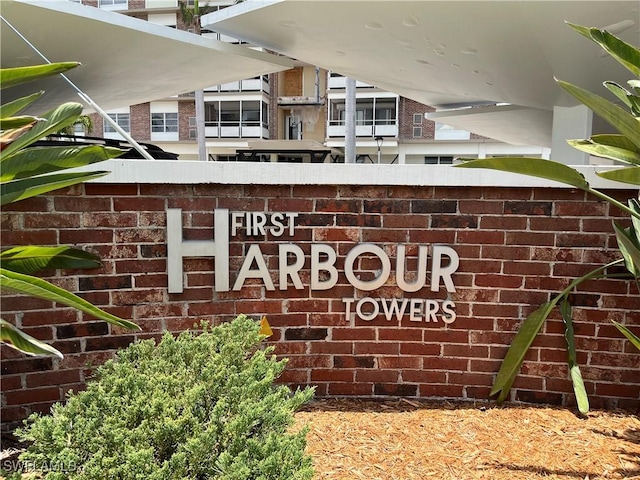 2350 W 1st St Unit 205, Fort Myers, FL 33901 - view of community / neighborhood sign