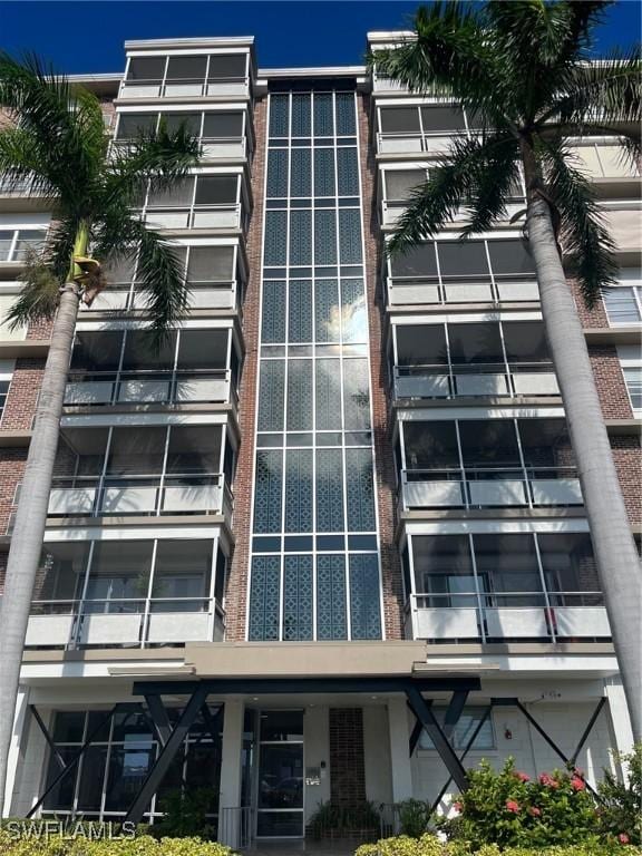 2350 W 1st St Unit 205, Fort Myers, FL 33901 - view of apartment building / complex