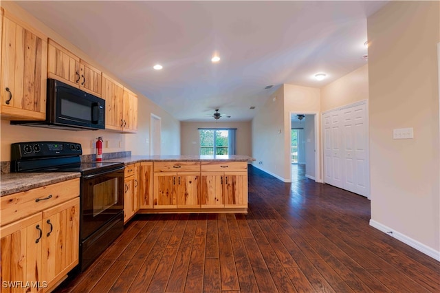 kitchen with dark wood-type flooring, kitchen peninsula, black appliances, light brown cabinetry, and ceiling fan