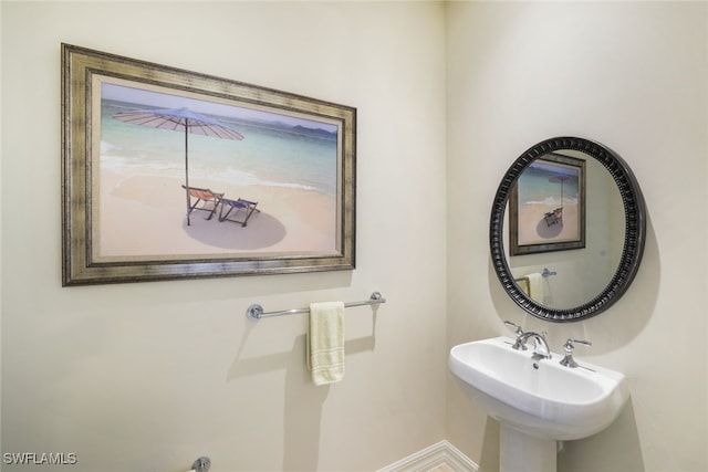 bathroom with sink