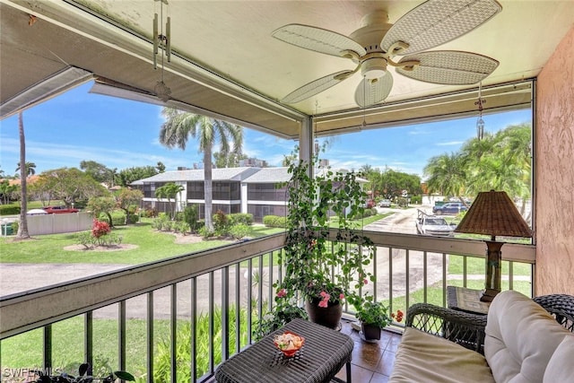 balcony featuring ceiling fan