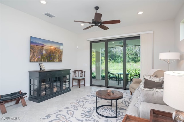 living room featuring ceiling fan