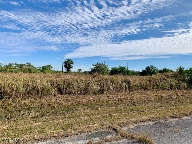 723 Shark Ln, Labelle, FL 33935
