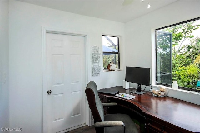 office area featuring plenty of natural light