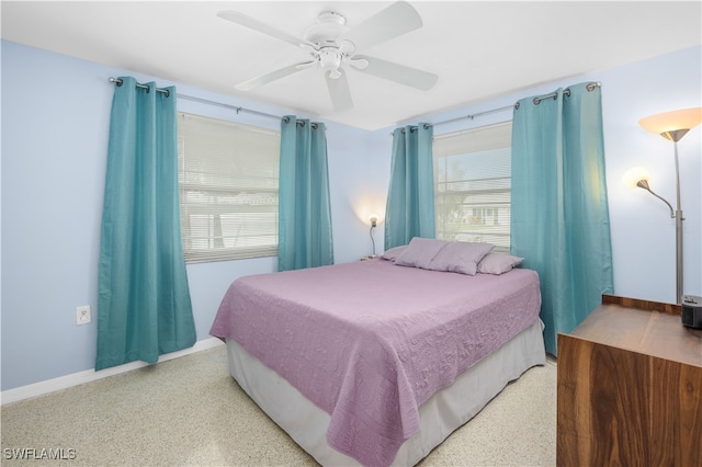 bedroom with ceiling fan