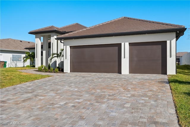 prairie-style house with a garage