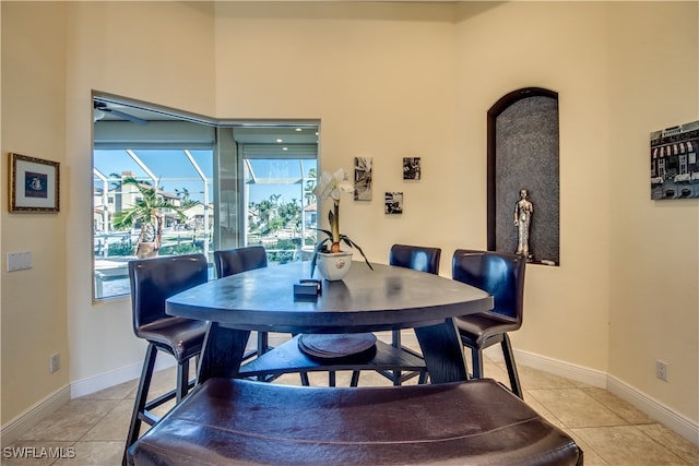 dining room with light tile patterned floors