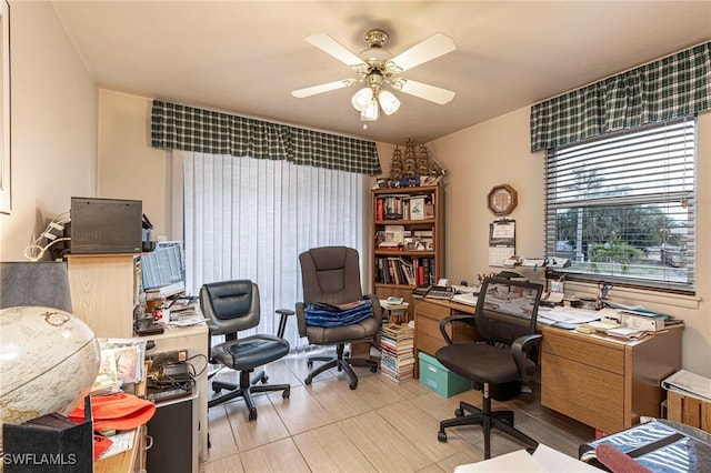 office space with ceiling fan